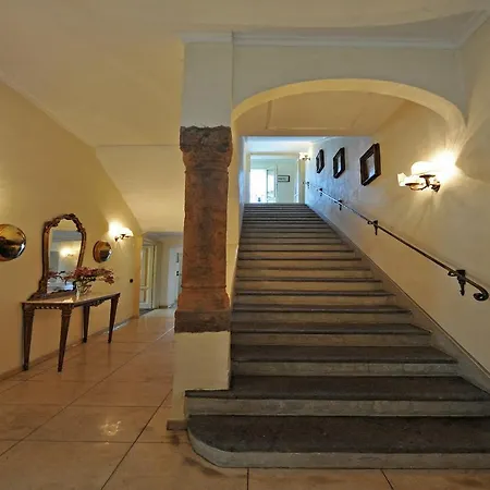 Sleeps 13 Pool فيلة ميناجيو
